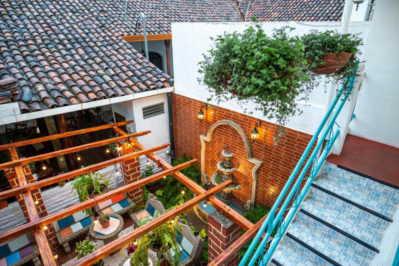 Hostal Victoria Granada Eksteriør bilde