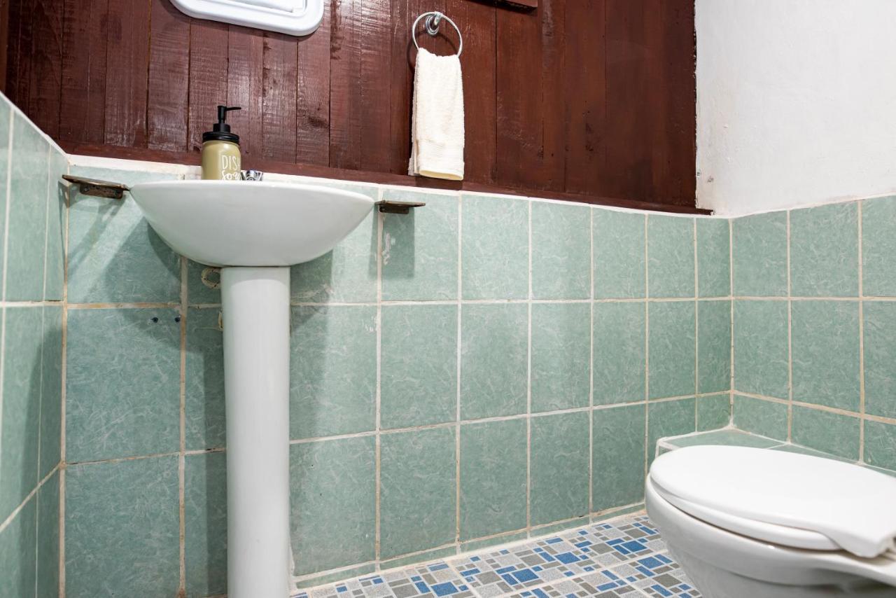 Hostal Victoria Granada Eksteriør bilde