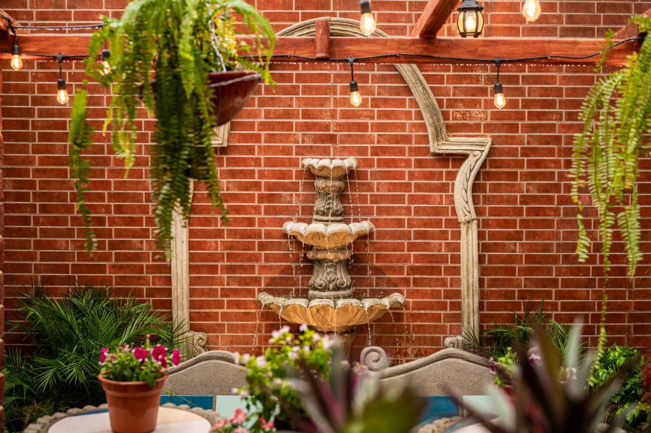 Hostal Victoria Granada Eksteriør bilde