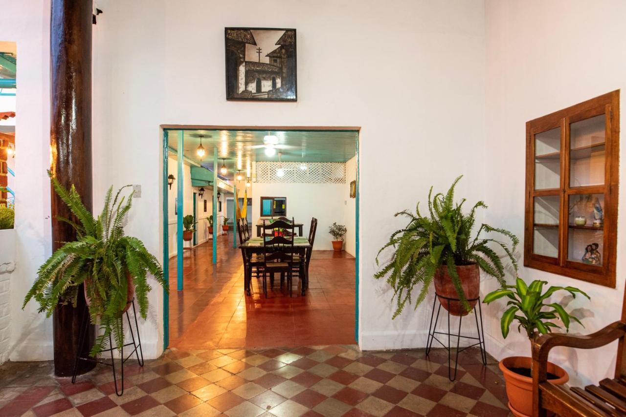 Hostal Victoria Granada Eksteriør bilde