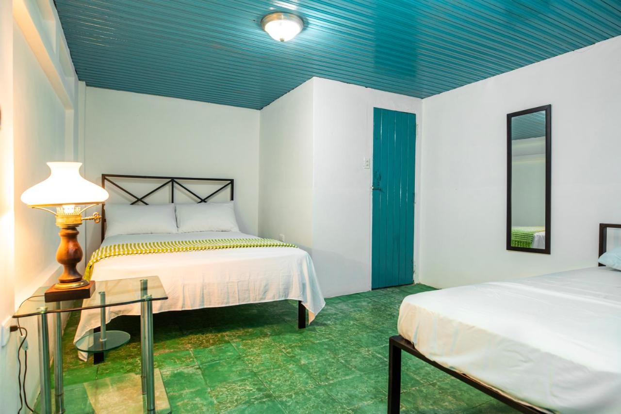 Hostal Victoria Granada Eksteriør bilde