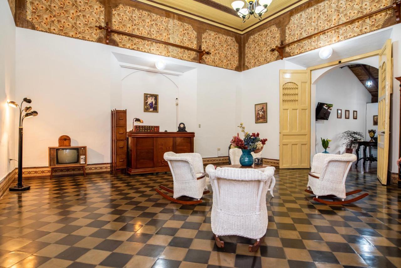 Hostal Victoria Granada Eksteriør bilde