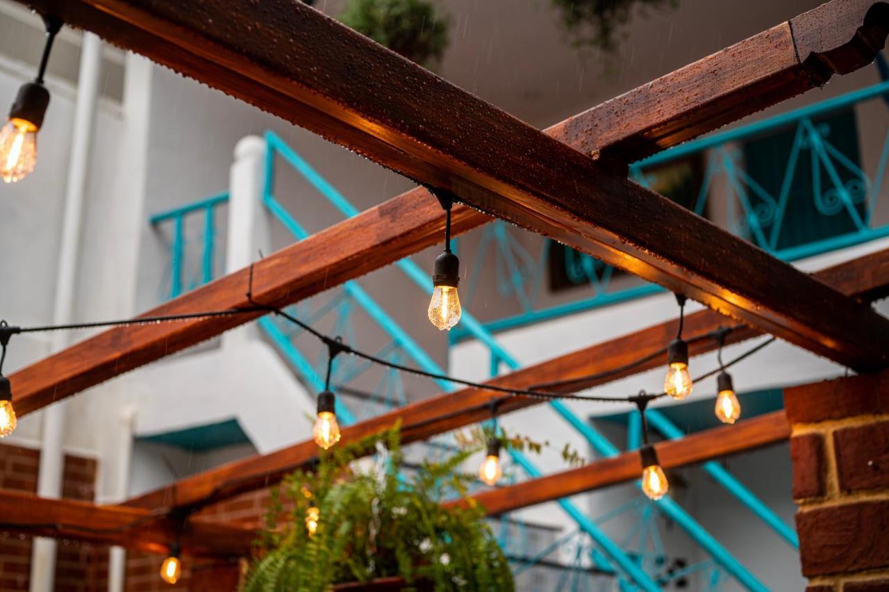Hostal Victoria Granada Eksteriør bilde
